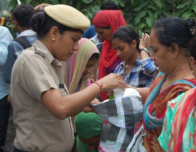 साध्वी यौन शोषण मामले में सुनवाई के चलते भारतीय रेलवे ने की 30 ट्रेन रद्द...